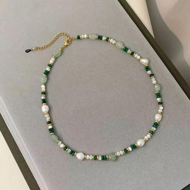 耳饰+项链戴出温柔高级感开元ky棋牌9款水彩色(图10) 耳饰+项链戴出温柔高级感开元ky棋牌9款水彩色(图10)