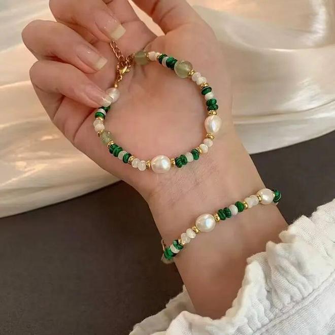 耳饰+项链戴出温柔高级感开元ky棋牌9款水彩色(图8) 耳饰+项链戴出温柔高级感开元ky棋牌9款水彩色(图8)